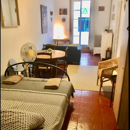 شقة Magalas Studio Magalas