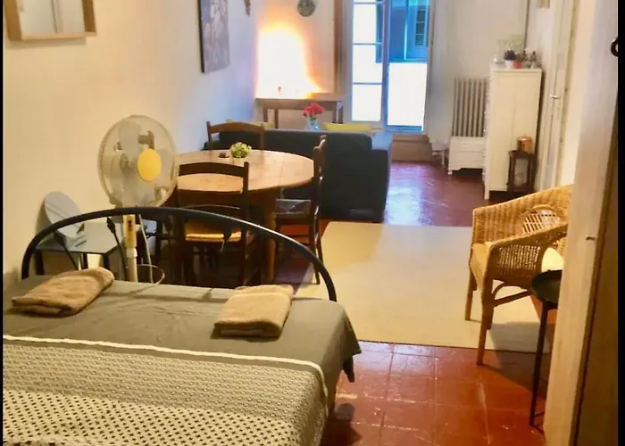 Apartment Magalas Studio Magalas